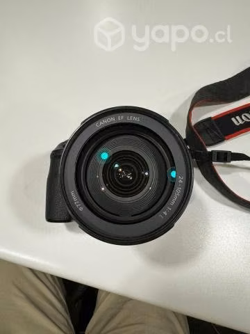 Canon 6D Mark II con Lente 24-105 L