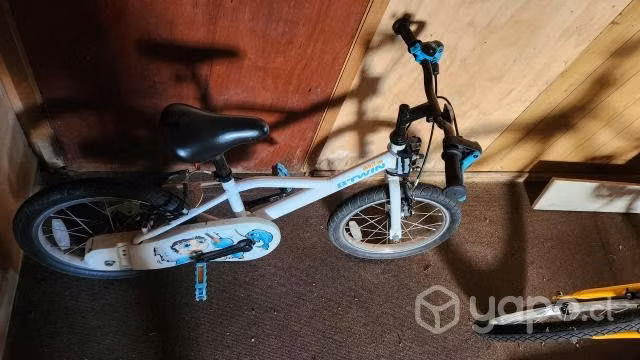 Bicicleta Btwin infantil aro 16 blanco/azul inuit