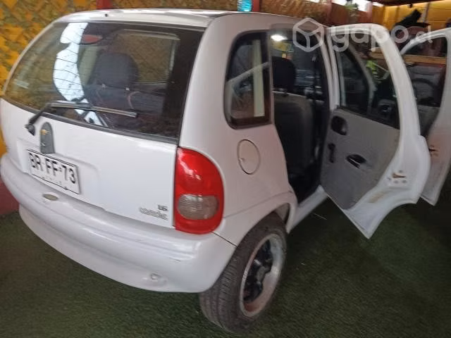 Vendo Chevrolet Corsa