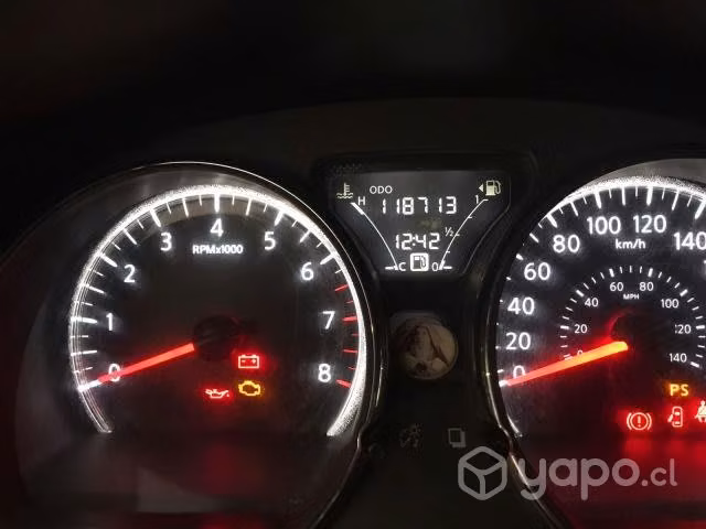 Nissan versa 2018