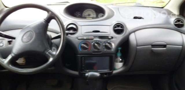 Yaris automatico - Imagen 5