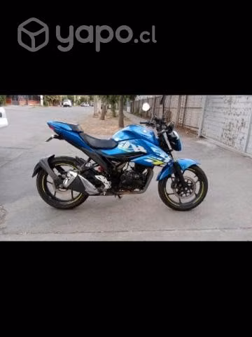 Moto Suzuki 2022