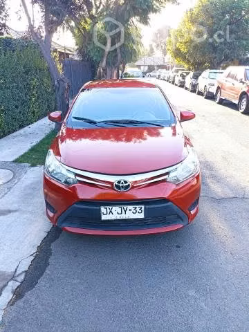 Toyota Yaris 1.5 sedan