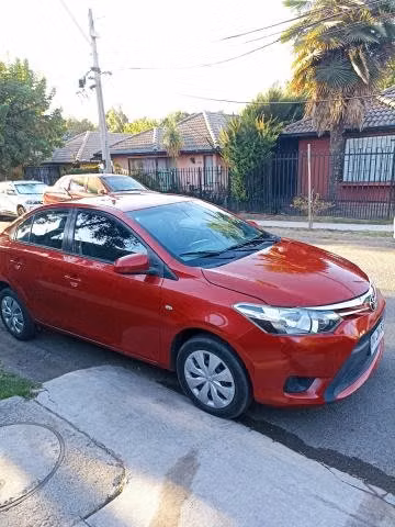 Toyota Yaris 1.5 sedan