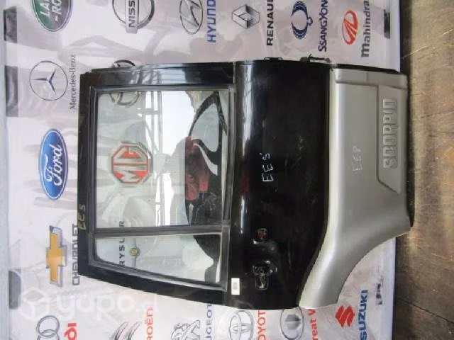 Ee5 puerta trasera derecha mahindra scorpio 2014