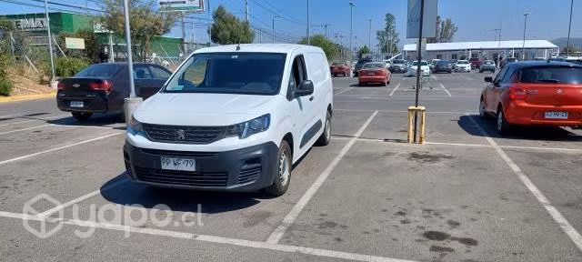Peugeot partner 2021
