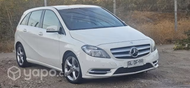 Mercedes benz b180 2014
