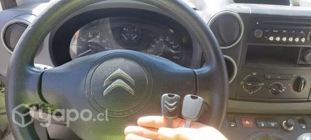 Copia de llaves con chip y smart key para peugeot