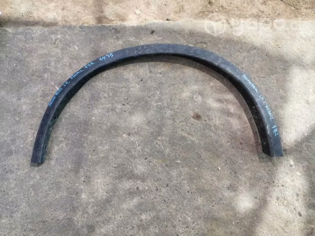 Moldura delantera izquierda nissan xtrail t32 orig