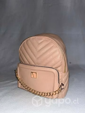 Mochilas vs originales - Imagen 2