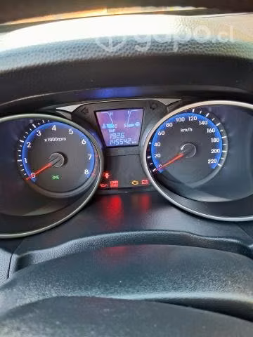 Vendo vehículo hyundai tucson - Imagen 2