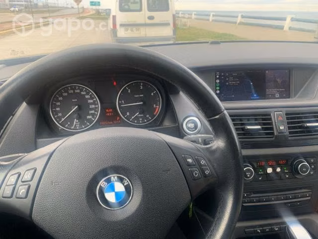 Bmw x1 2011