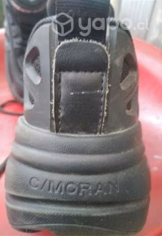 Zapatillas C Moran número 35 - Imagen 2