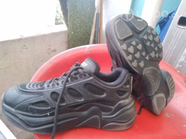 Zapatillas C Moran número 35 - Imagen 5