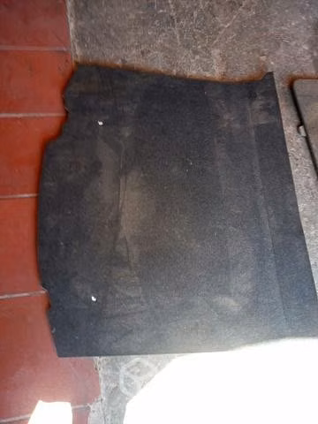 Mazda new 3 2016 alfombra piso maletero cubre rued