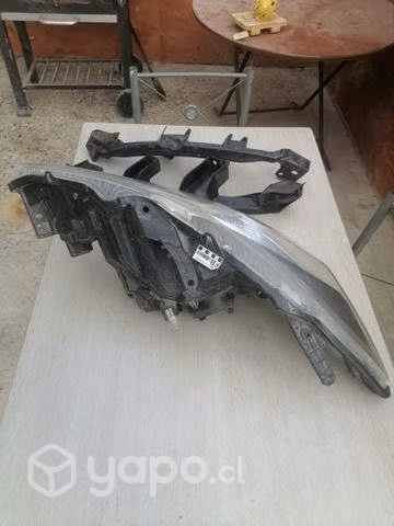 Foco delantero izquierdo camioneta mazda bt50 año - Imagen 3