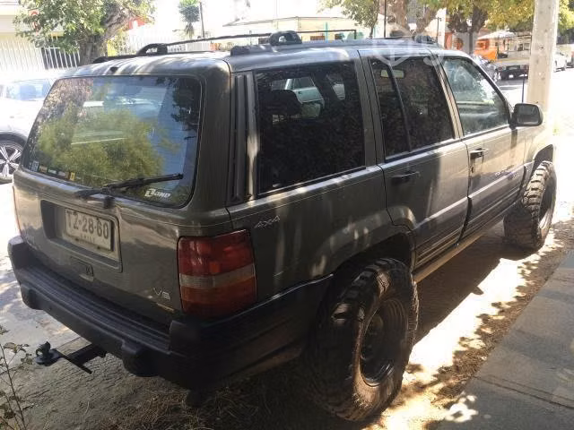 Grand cherokee