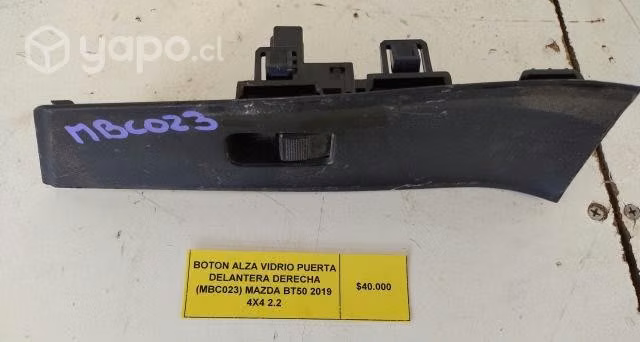 Boton AlzaVidrio Pta Del Der (MBC023) Mazda BT50