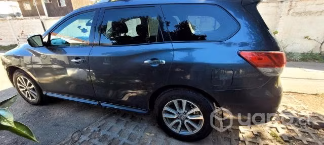 Nissan pathfinder 2014