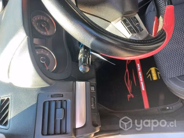 Vendo Subaru Forester 2015 2.0 excelente estado