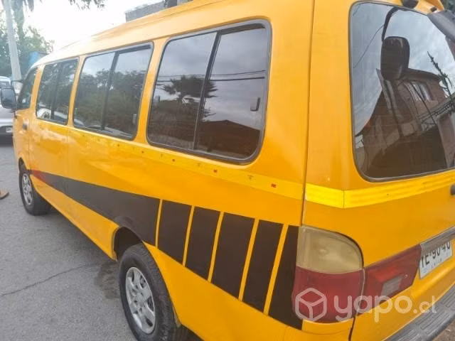 Vendo mini bus besta 2