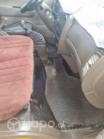 Vendo mini bus besta 2