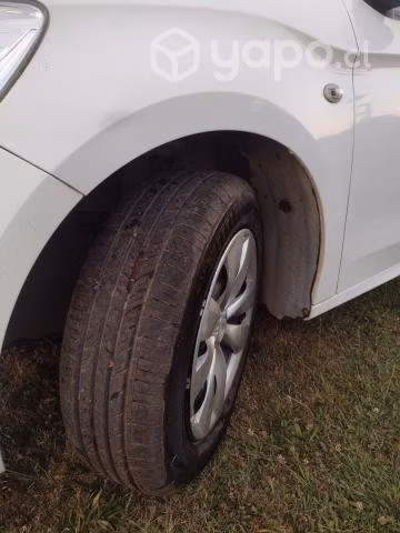 Se vende citroen c elysee 2014 semi full
