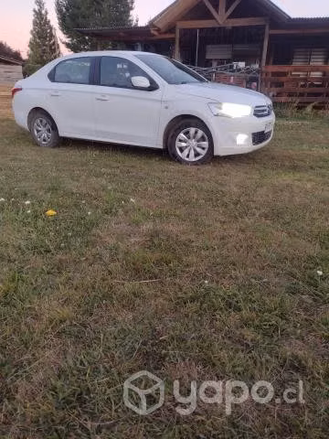 Se vende citroen c elysee 2014 semi full