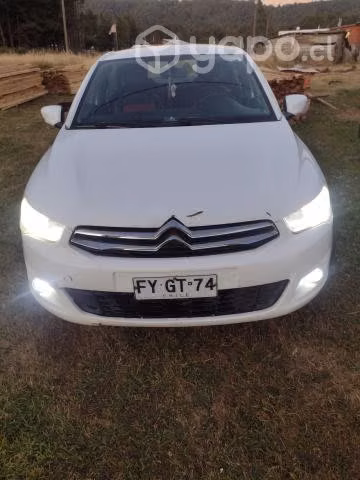 Se vende citroen c elysee 2014 semi full