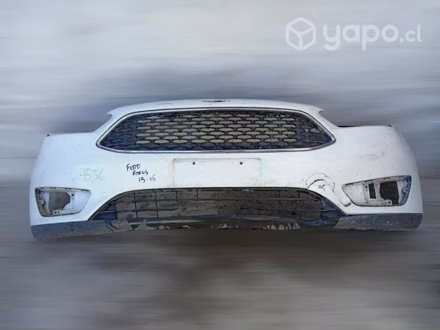 Parachoque delantero ford focus 2015-2016