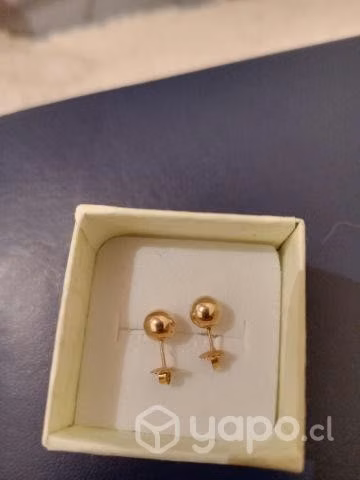 Aros de Oro. Bolitas número 2. MUjer, niña, bebe