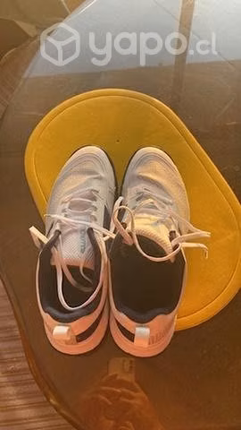 zapatillas Bullpadel nuevas