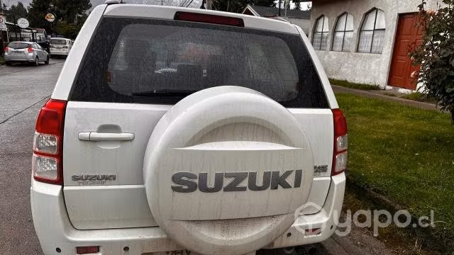 Suzuki grand nomade 2016