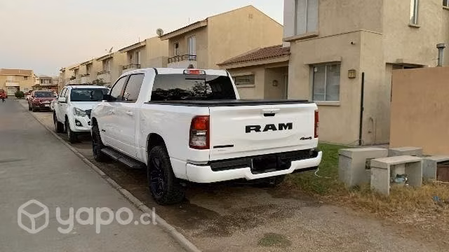 Venta Camioneta - Imagen 2