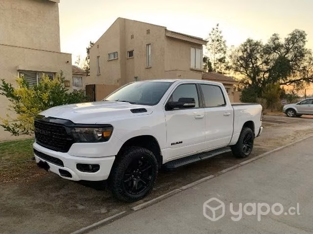 Venta Camioneta - Imagen 3