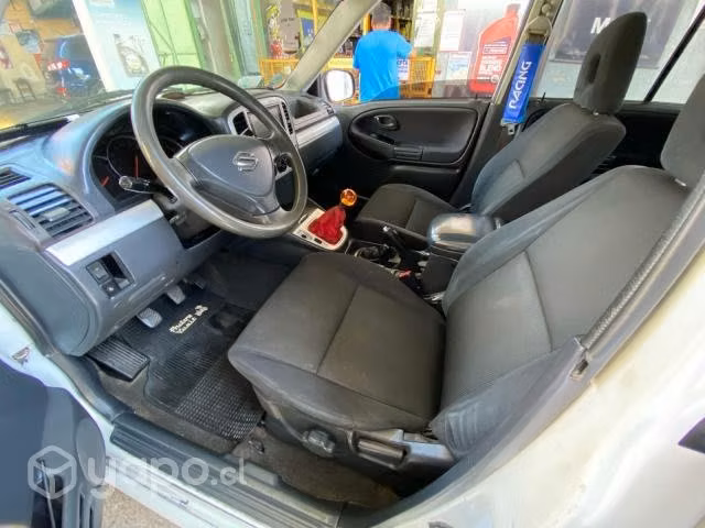 Suzuki nomade 2004