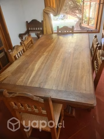 Hermoso comedor de roble americano