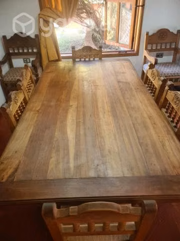Hermoso comedor de roble americano