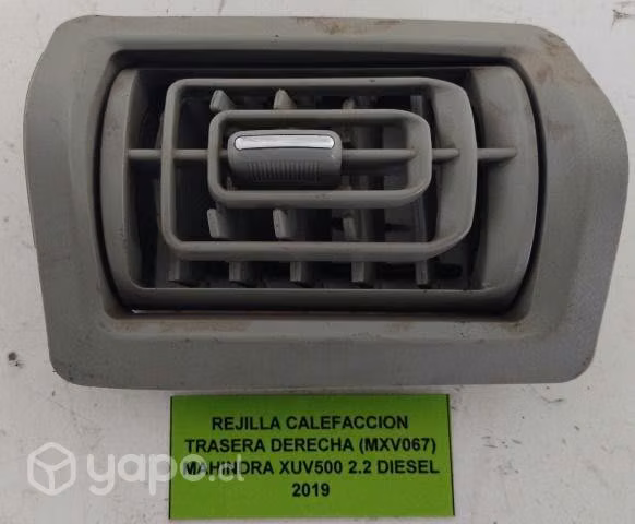 Rejilla Calefac Trasera Derecha (MXV067) XUV500