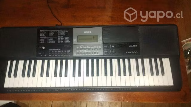 Teclado casio CT-X 800