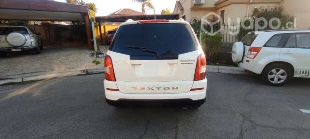 Ssangyong Rexton 2015