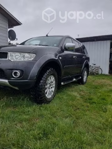 Mitsubishi Montero Sport g2