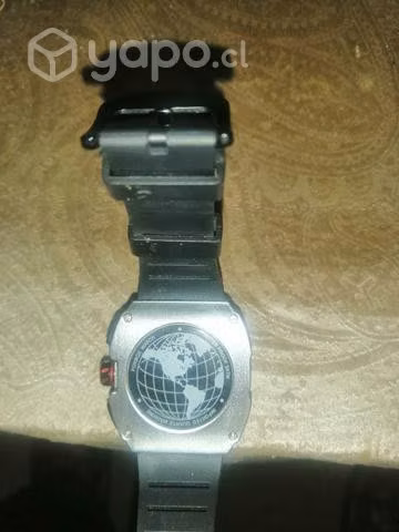 Reloj modelo moderno