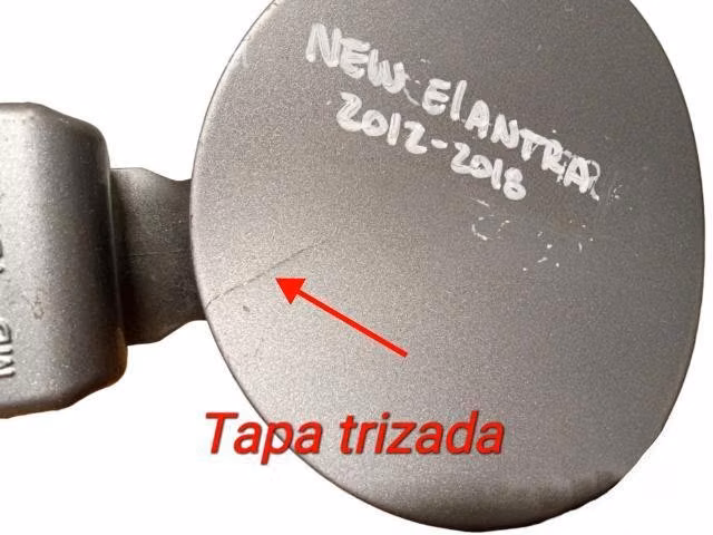 Tapa de Combustible Exterior Hyundai Elantra 2014