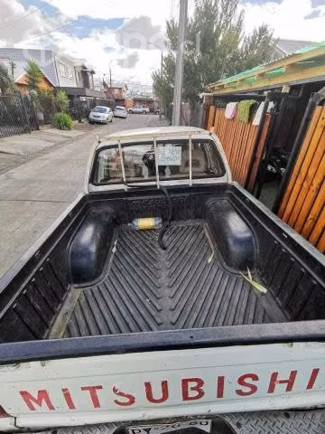 Mitsubishi l200 1997