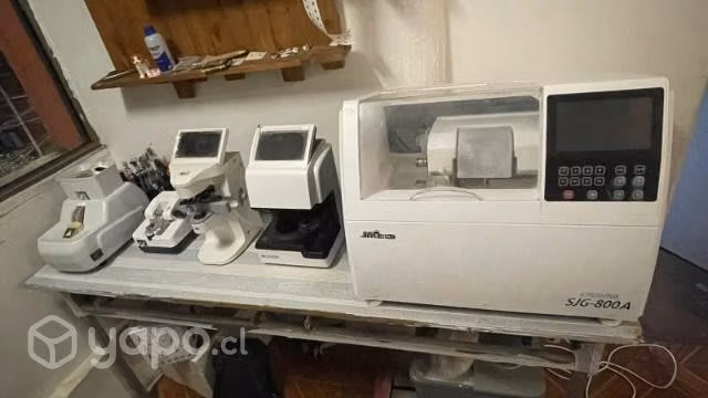Se venden equipos para montajes de lentes opticos