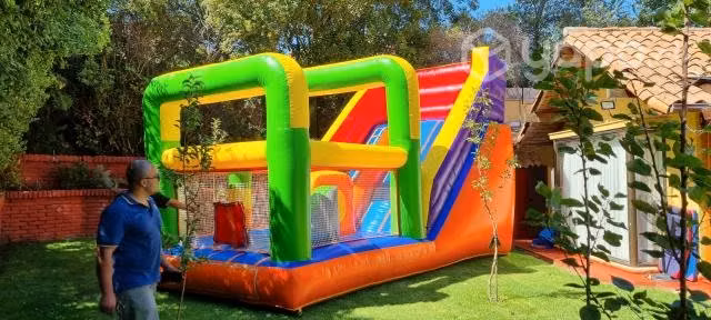 Juego Inflable, tobogan escalable, Usado