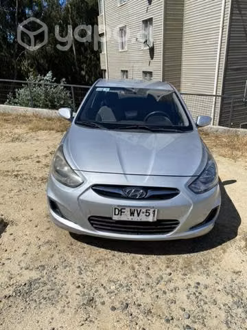 Hyundai Accent 2011 AC - Imagen 6