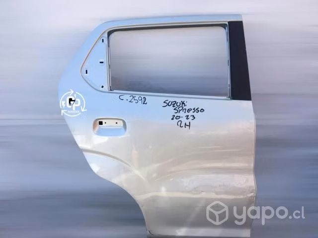 Puerta trasera rh suzuki spresso 2020-2023