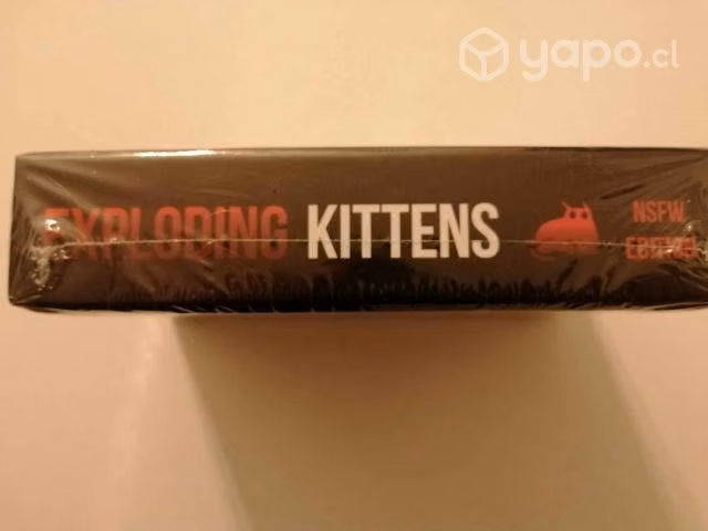 Juego de mesa Exploding Kittens NSFW - Imagen 2